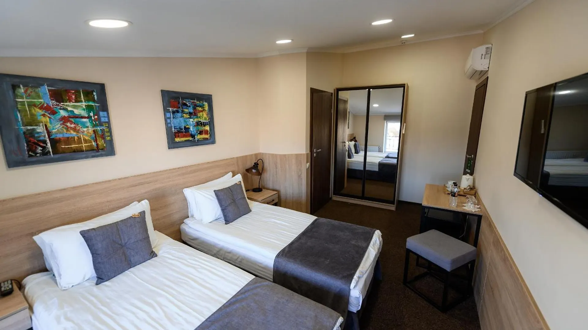 ***  Nota Bene Loft Hotel Lviv Ukraine